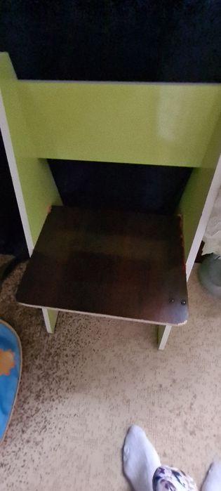 Детский стол со стулом