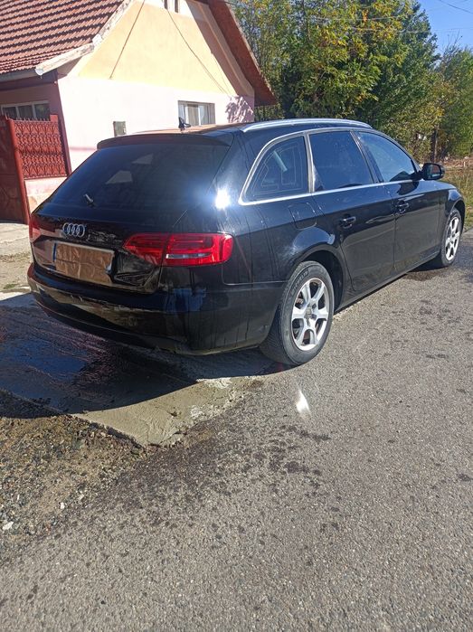 Audi  A4  b8  2011