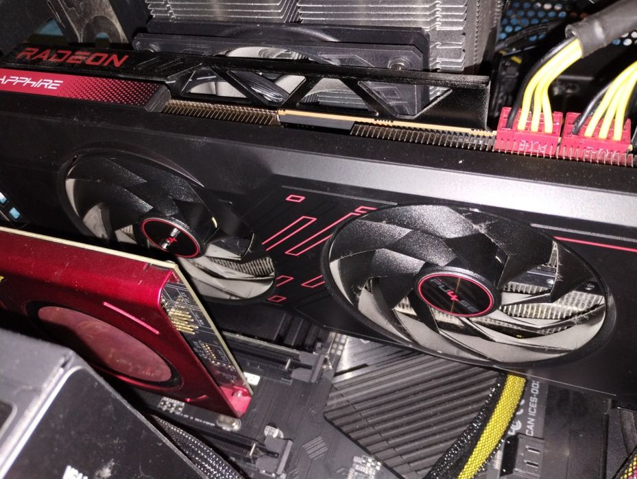 Garantie !! Factura !! Radeon RX 7800 XT 16GB 256 bit 1440p Gaming