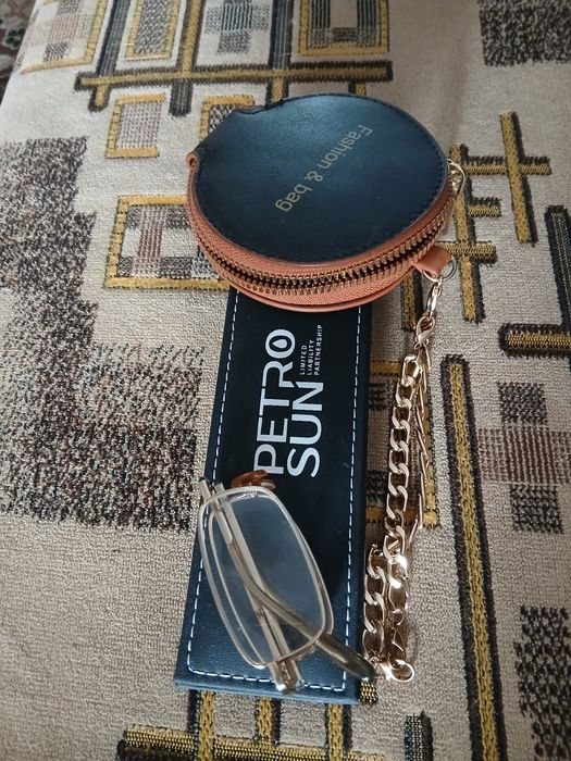 Очки складные +1.