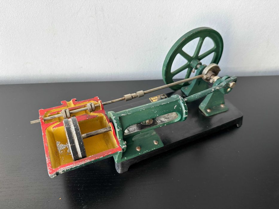 Соц Учебен Модел на Парен Двигател 1961г.