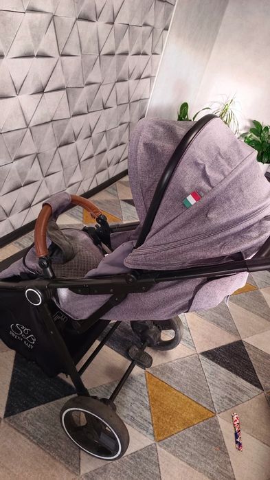 Продам детскую коляску