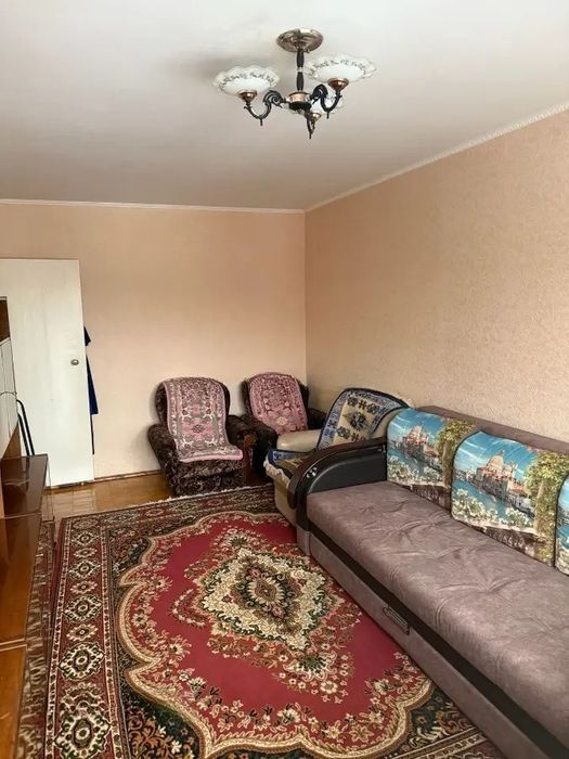 продам квартиру на КЖБИ!