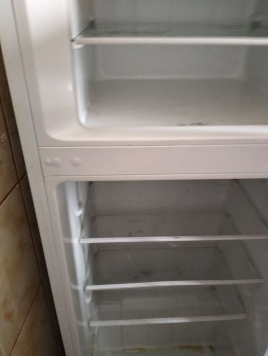 Frigider cu congelator