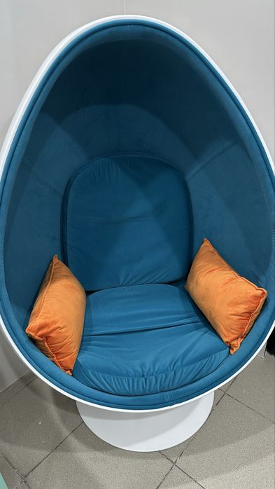Кресло яйцо синий