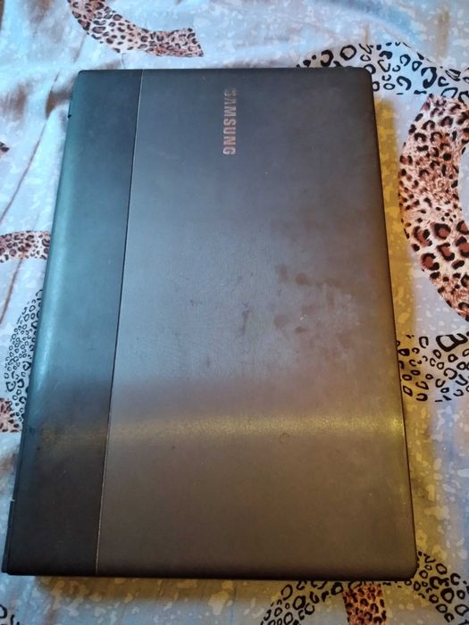 Ноутбук  Samsung Intel