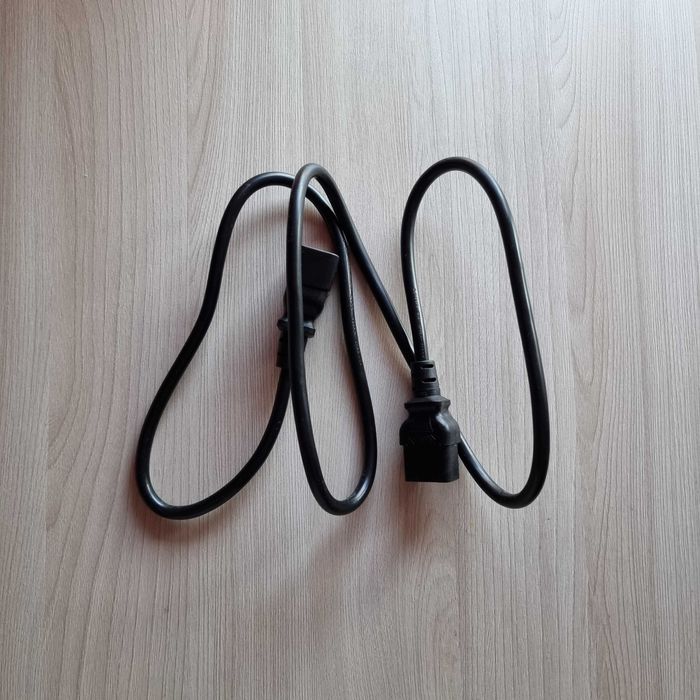 Cablu prelungitor alimentare - 16 amperi cu 250 Volti - lungime 1,5m