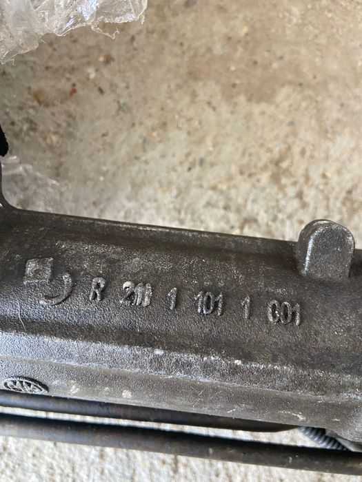 Хидравлична рейка Мерцедес W211 3.2 204