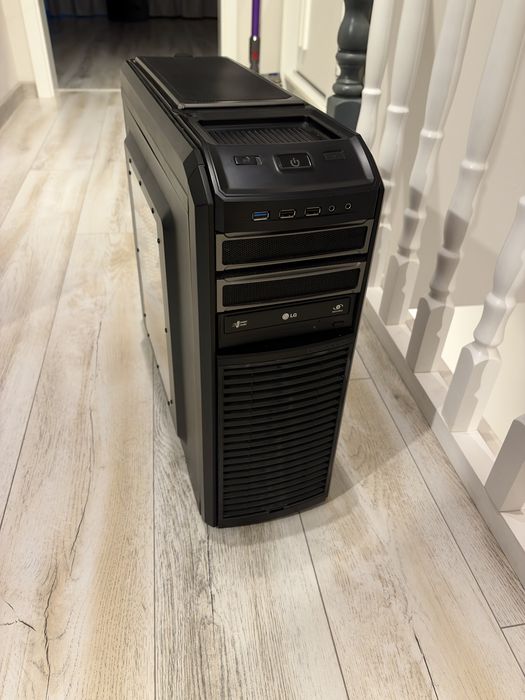 Unitate pc i7 9700e 16gb ddr4 ssd 250gb hdd 500gb gtx 760 2gb gddr5