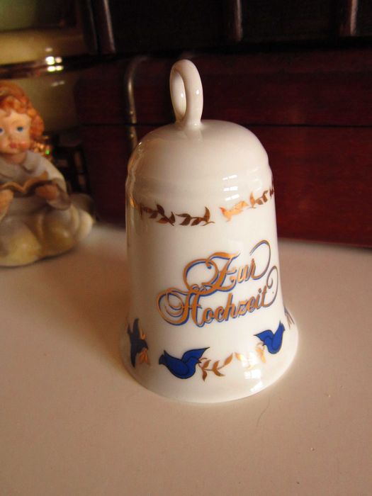 cadou rar Clopot colectie portelan  pictat aur Germany anii"70