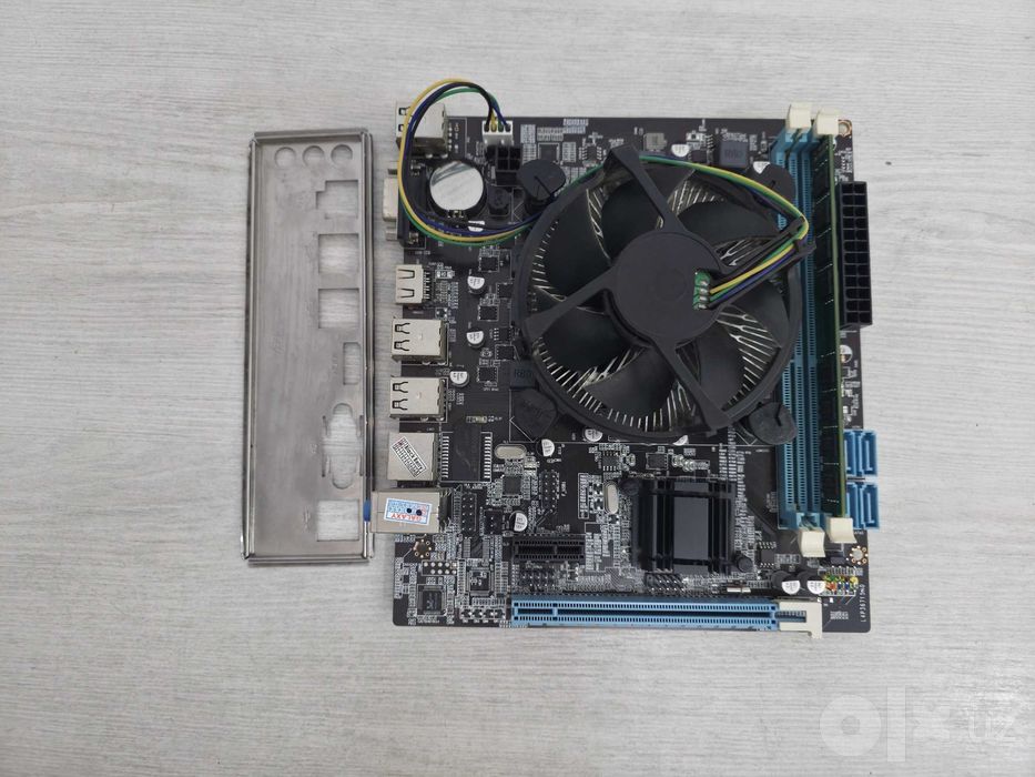 Комплект Материнская плата H61 + Intel Core i3-2130 + DDR3 4GB + Кулер