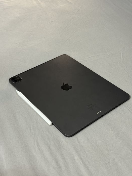 iPad Pro 12.9 (M1) 256GB + Apple Pencil 2