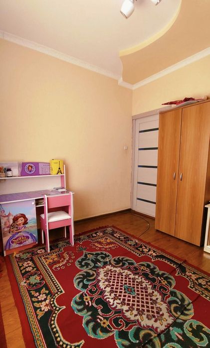 Продаётся квартира на Куйлюк массив 5