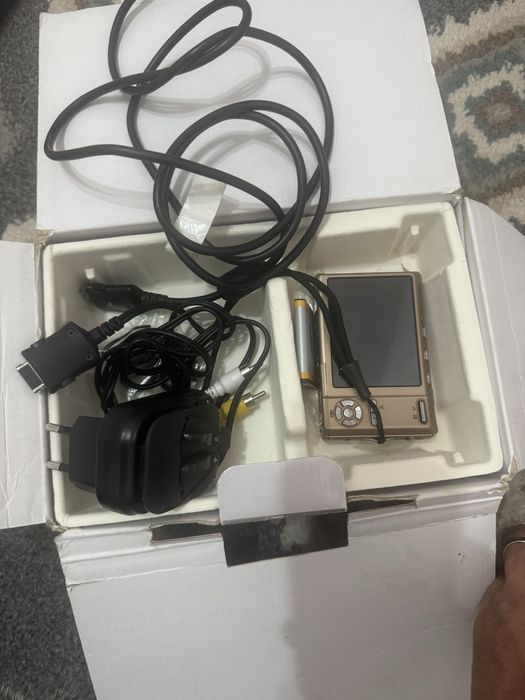 Aparat foto samsung cu bateria slaba
