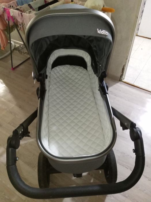 Продам коляску Kidilo