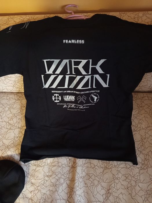 Чисто нови тениски на Luda