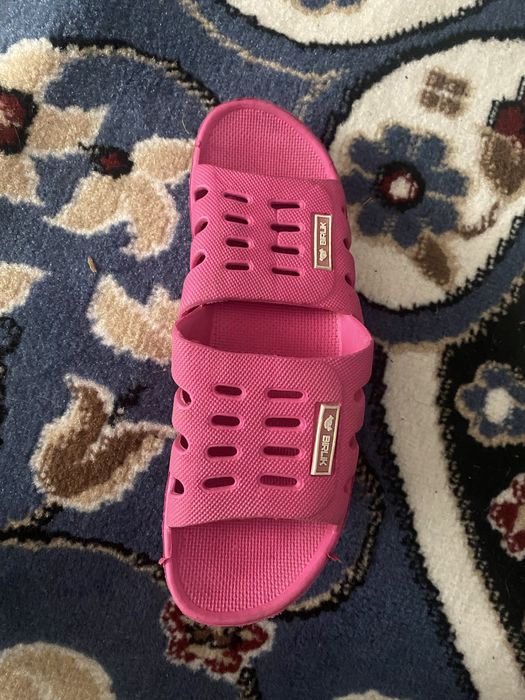 Новые шлепки по 1500