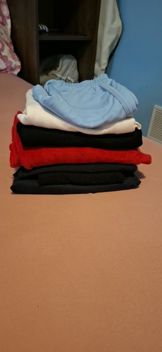 Lot 7 piese îmbrăcăminte mărimea L (Zara, Guess, FB Sister)