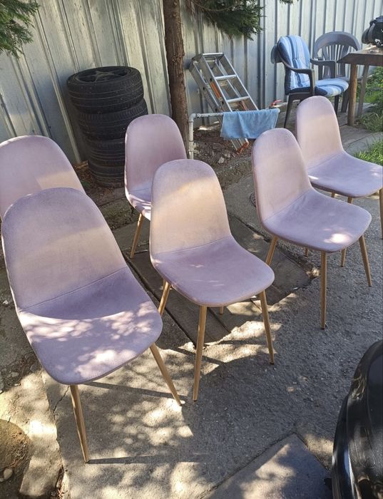 Vand 6 scaune living