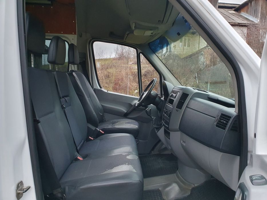 Mercedes-Benz Sprinter 311 CDI 7 Locuri