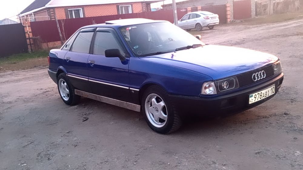 Ауди 80,б3 1987 в хорошим состояния