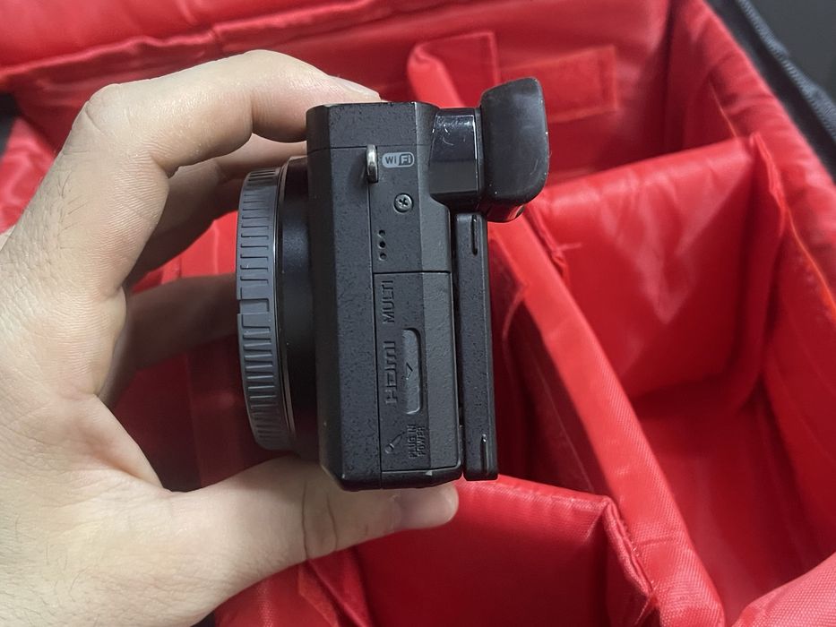 Sony alpha 6300  в хорошем состояние