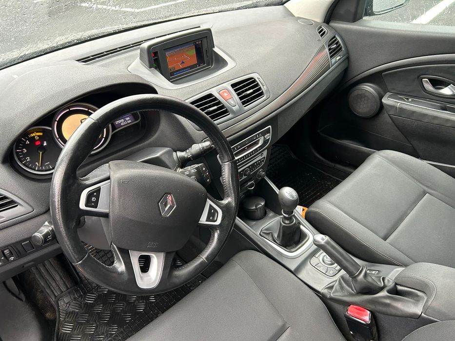 RENAULT Megane 2011 — imagine 5