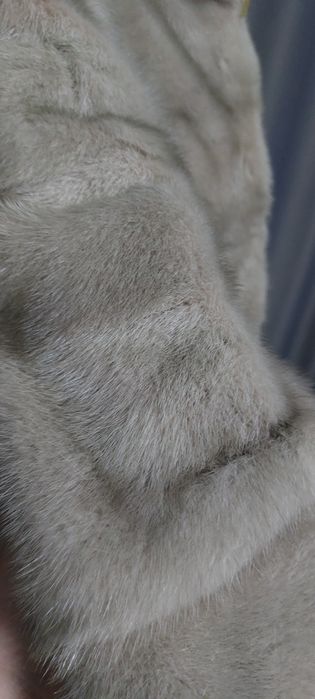 Продам норковую шубу