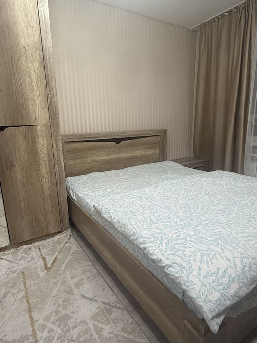 Срочно продается спальный гарнитур