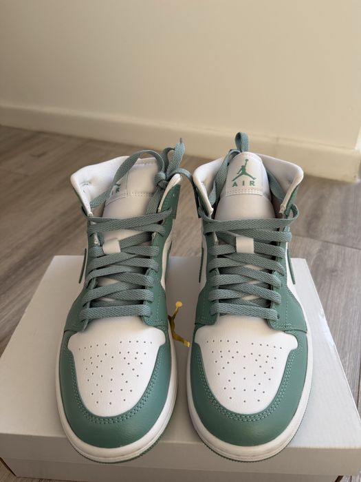 Air Jordan 1 Mid Cannon - Mărimea 39 - Noi