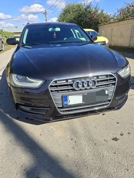 Audi A4 avant 2013 2l disel 143cp