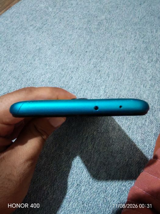 Продам Xiaomi Redmi 9 4/64GB (Ocean Green)