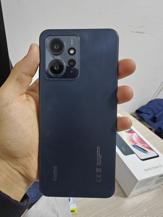 Продам Redmi note 12
