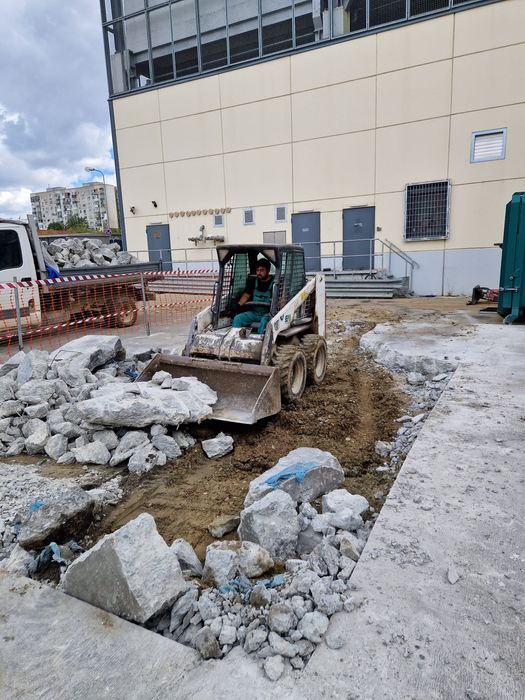 Taiere beton,asfalt, sparg beton,piconare beton nisip pietriș moloz