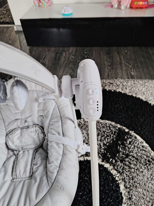 Leagăn electric aproape nou