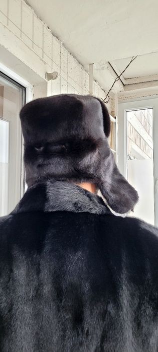 Шуба мужская с шапкой