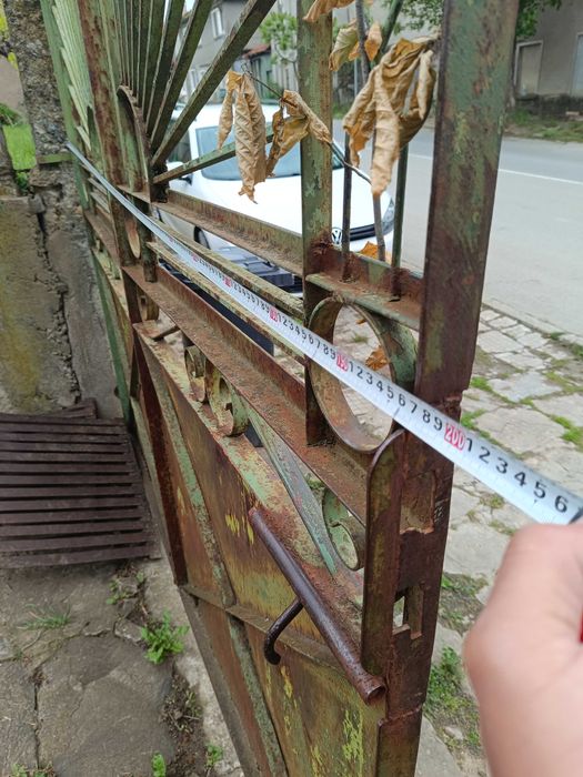 Масивна Порта 180/200 и Ограда 15 м.
