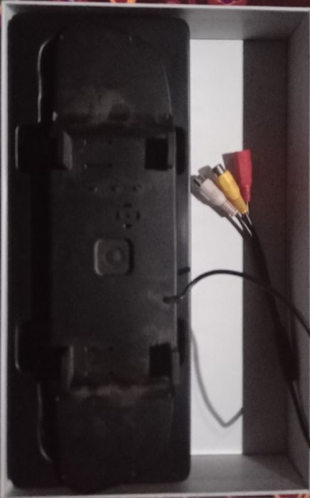 Картина задний ход камера