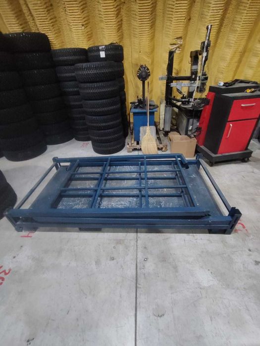 Клеть для шин, паллеты для шин