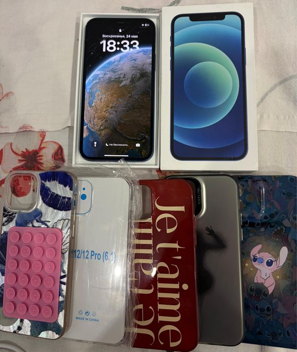 Продам iPhone 12 64 GB