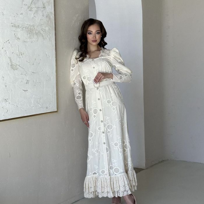 Шикарное платье 42 размера