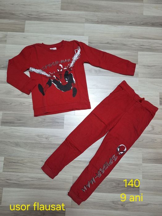 Lot haine baieti 9 ani