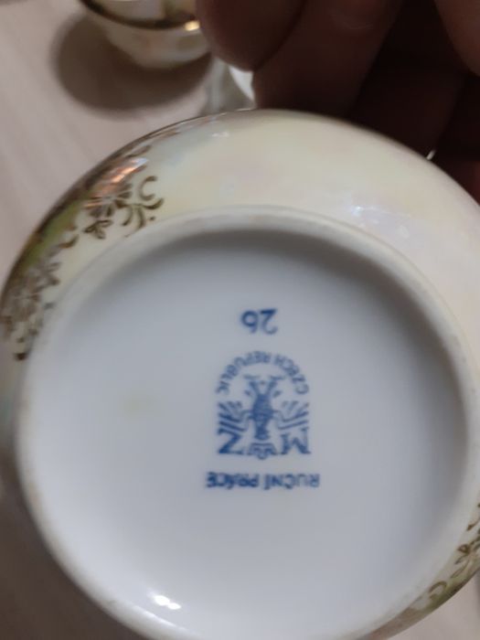 Продам сервиз мадонна