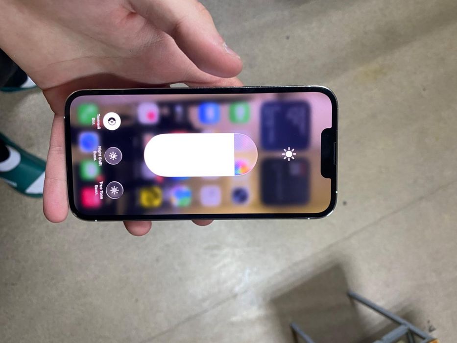 Продам Iphone 13 pro