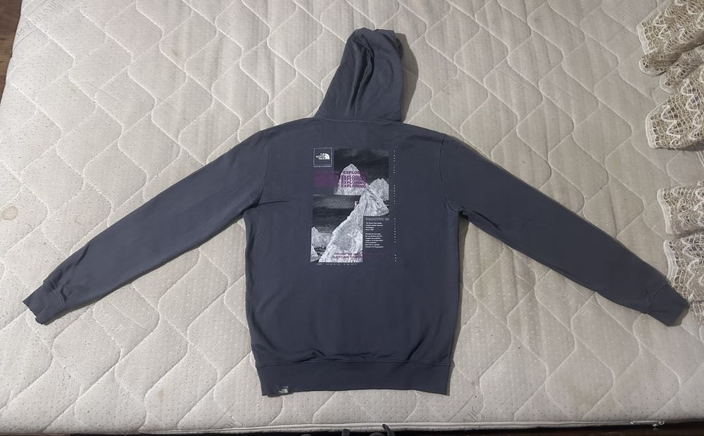 The North Face Sweatshirt Mountain Box Logo