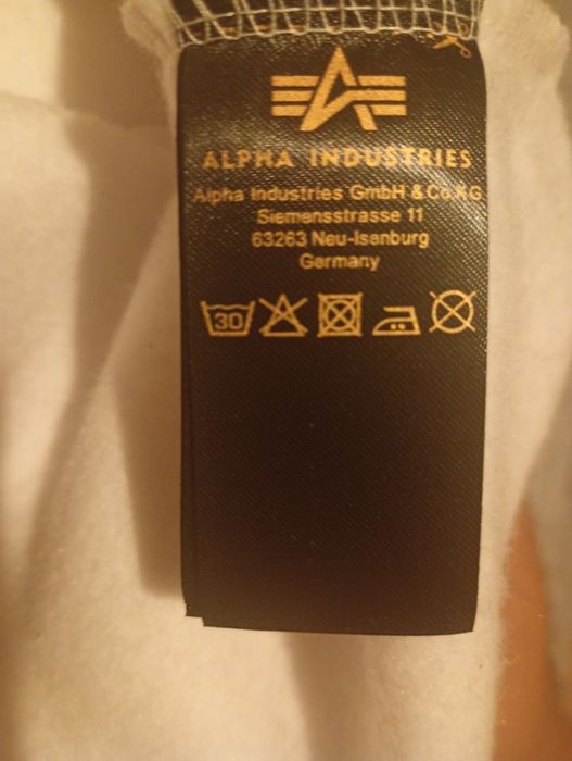 Блуза на alpha industries