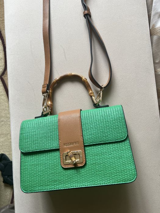 Женская плетеная сумка