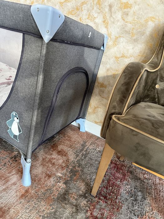 Продам детскую кроватку манеж