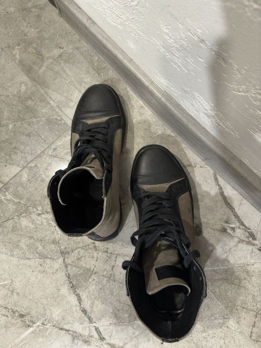 Мъжки маратонки и сникърси