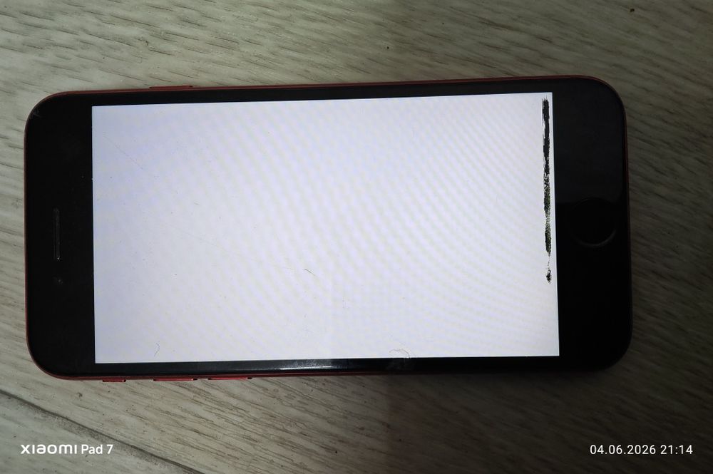 Омен iPhone Se 2020
